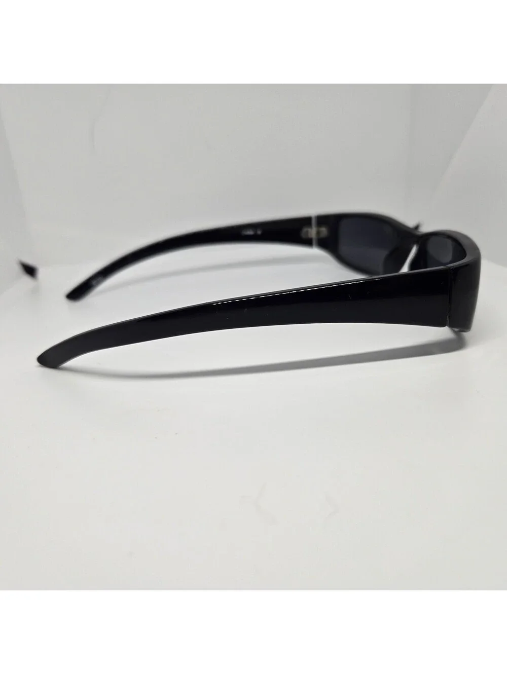 A. J. Morgan CAVA 60101 Black Sunglasses UV400 Lens AJ MORGAN